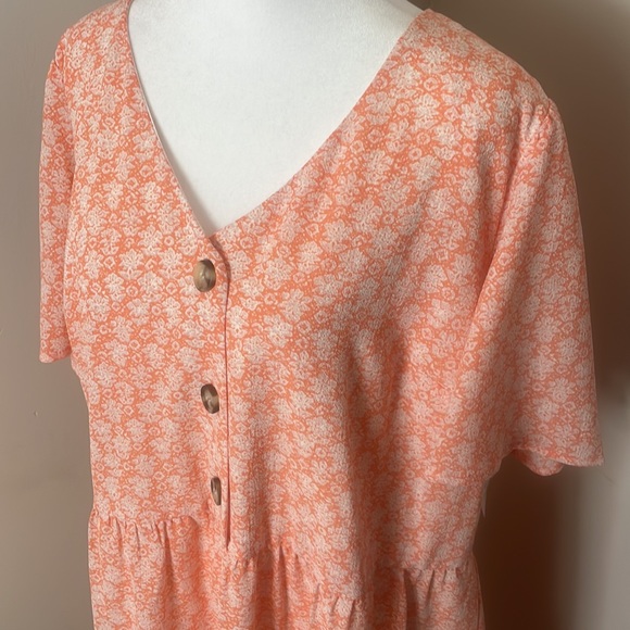 NWT EVRI Dress - Picture 3 of 9
